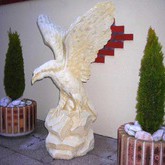 Statue aigle