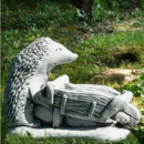 STATUE HERISSON ET SA BROUETTE