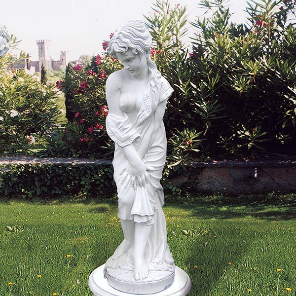 Statue de jardin Femme Drapée